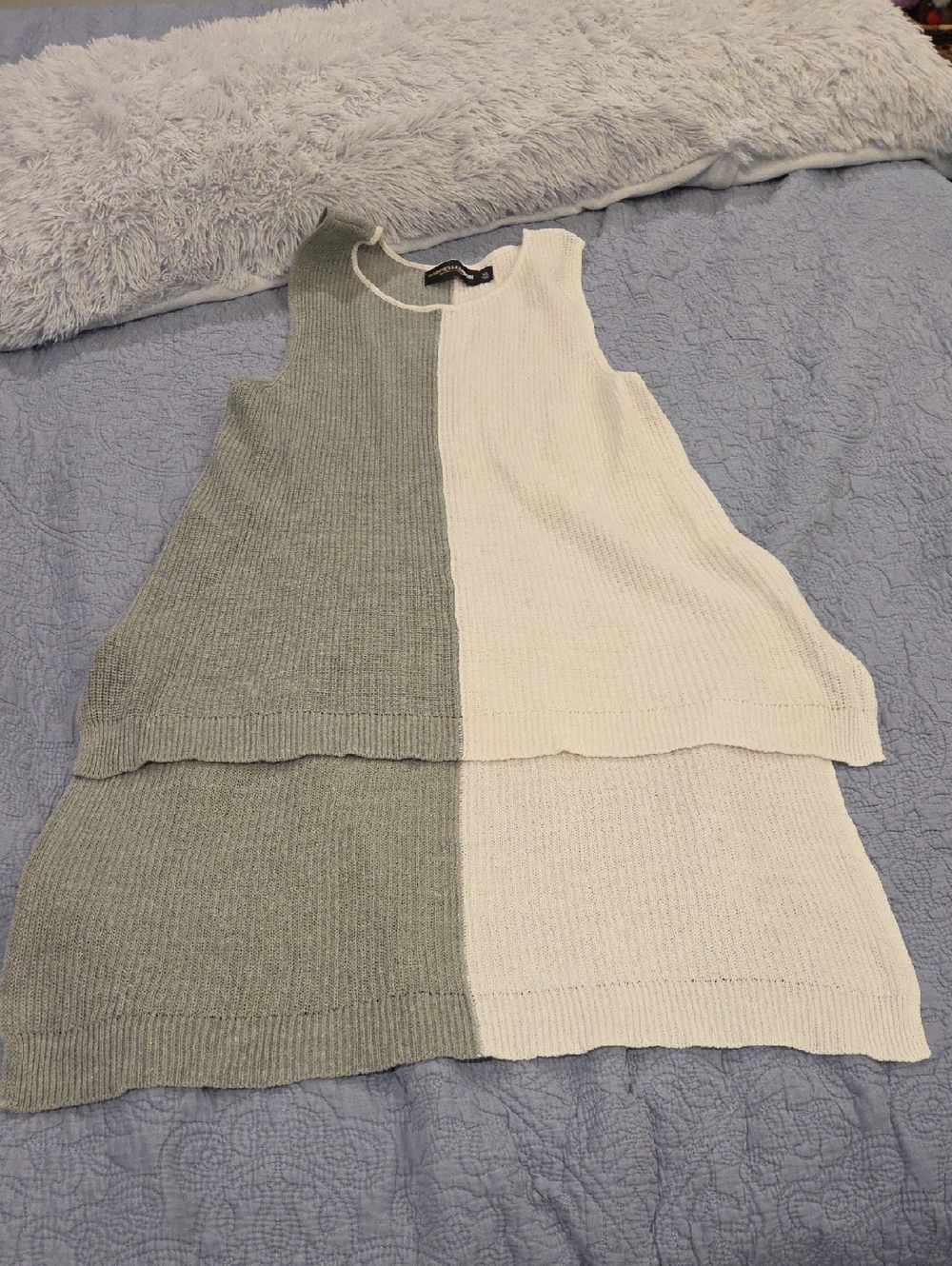 Colorblock Sleeveless Knit Hi-low Tank Sweater - White & Gray Size XL!